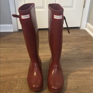 Hunter Burgundy Tall Waterproof Boots
